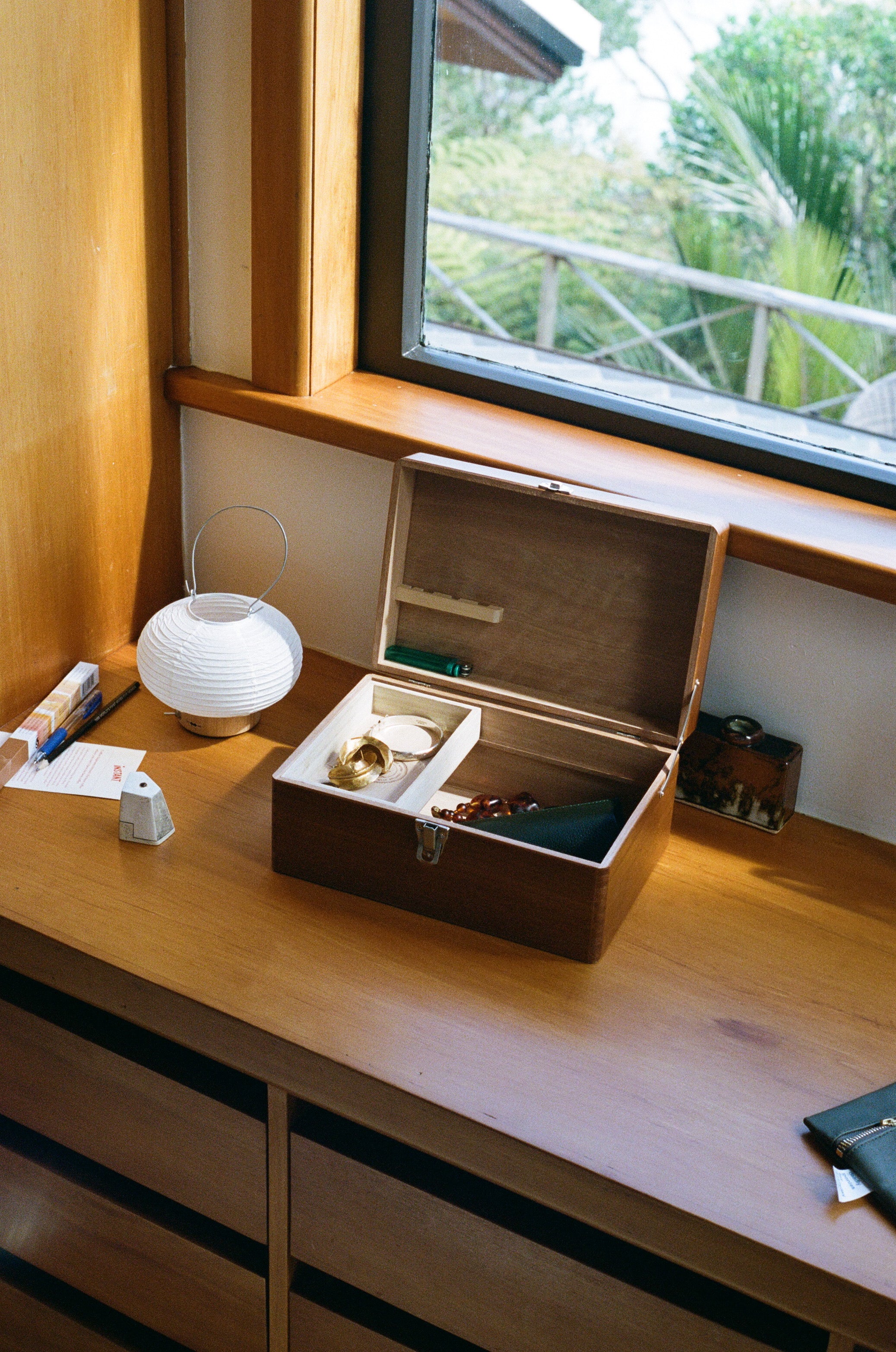 Japanese Vanity Box – everyday needs