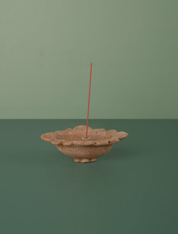 Ceramic Incense Holder Oval Flower // Cocoa