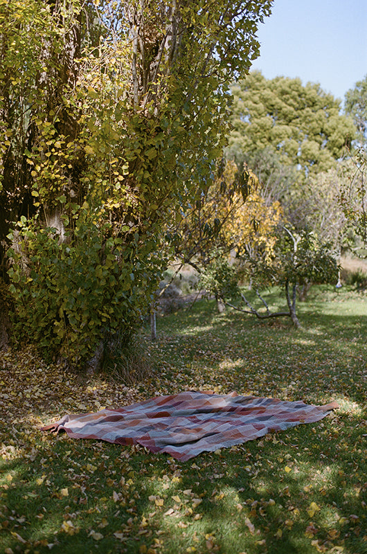 Vrou Waffle Throw // Cedarwood