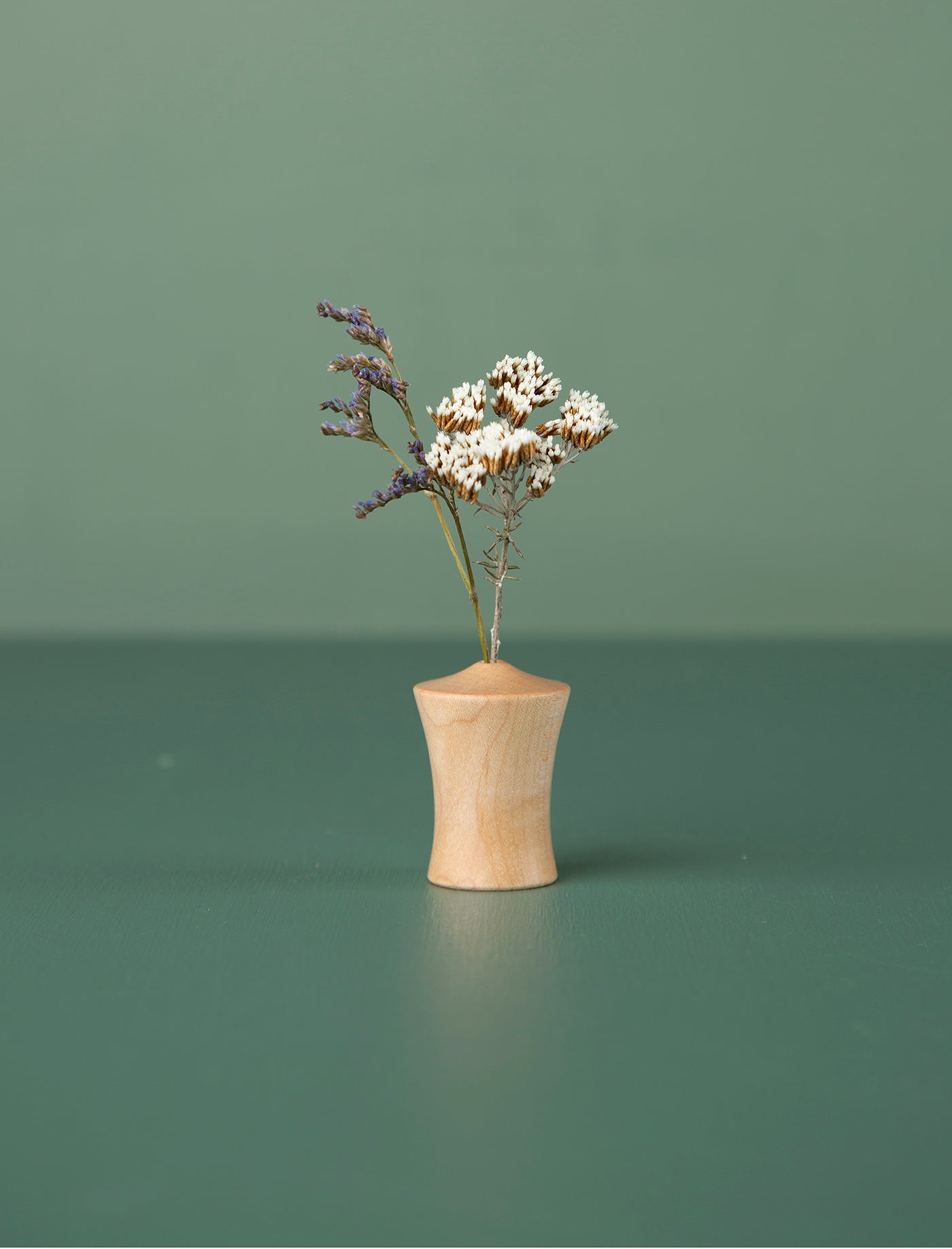 Japanese Bud Vase // Kinegata