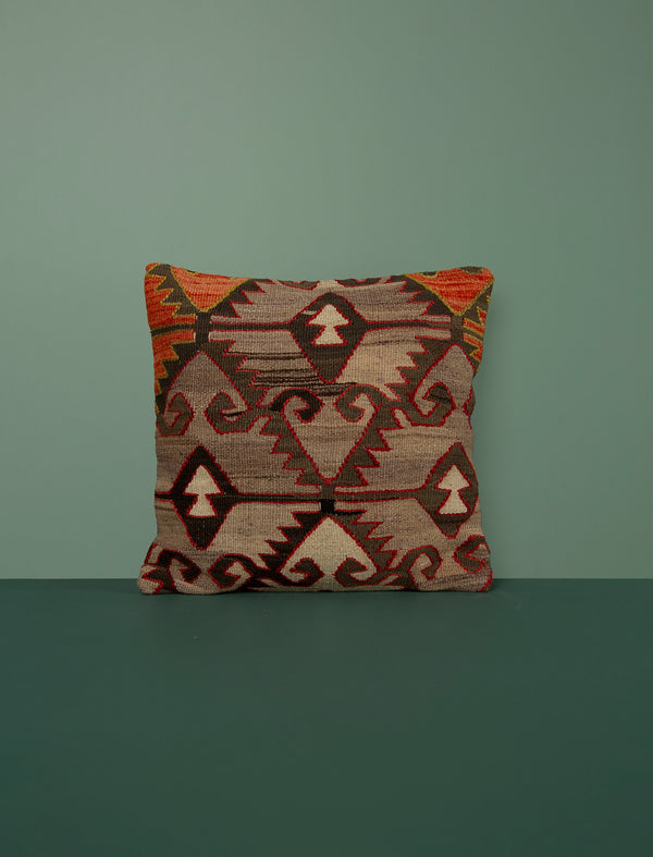 Vintage Kilim Cushion 40cm // Seventeen