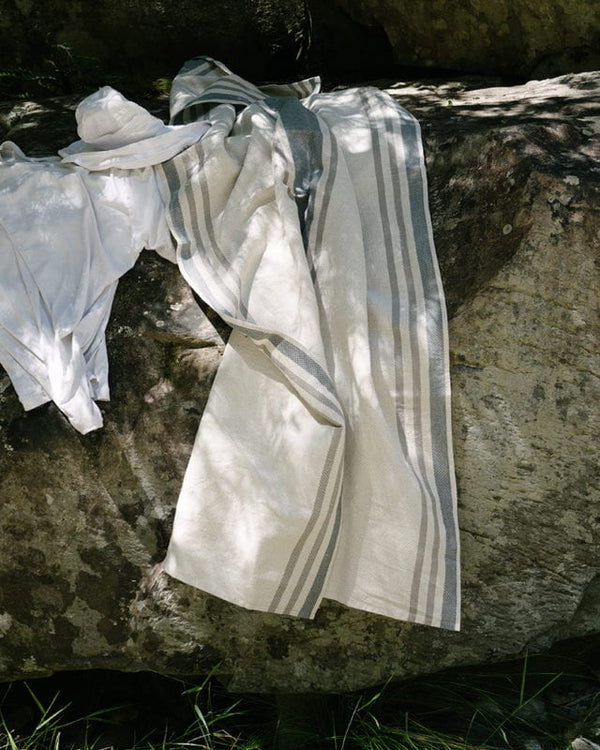 Huck Towel // Basalt