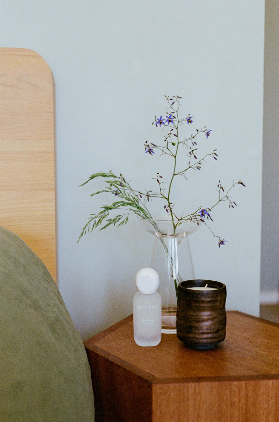 Matsu Bronze & Black Clay Candle // Maido