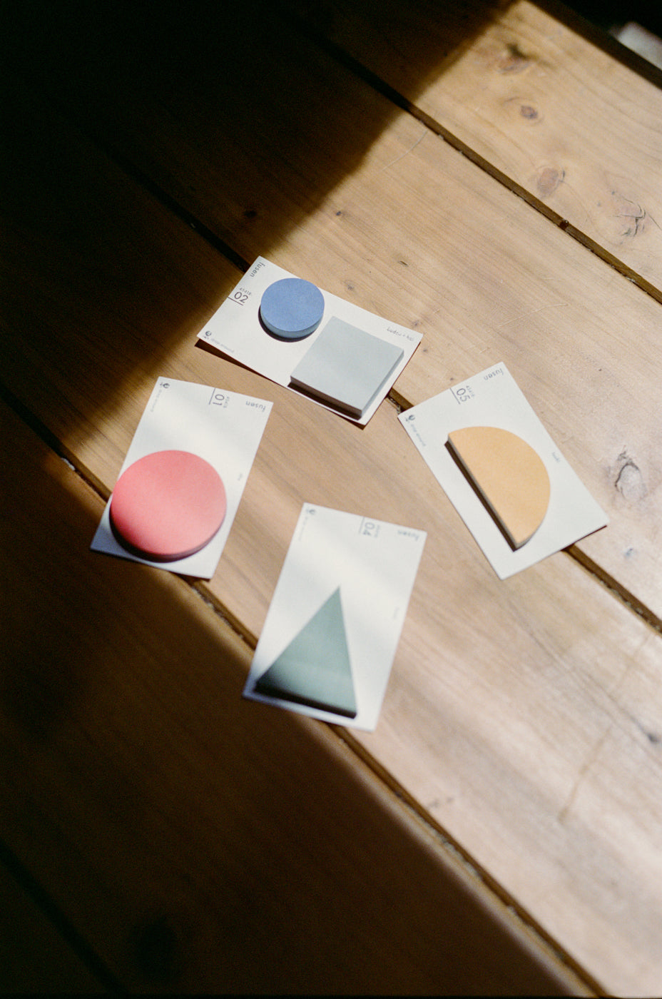 Geometry Sticky Notes // Grass