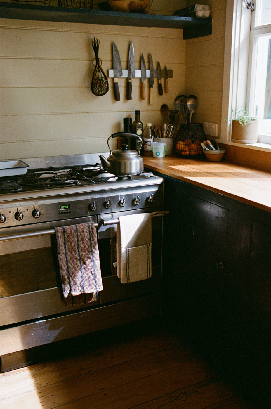 Grain Sack Oven Gloves // Black Stripe