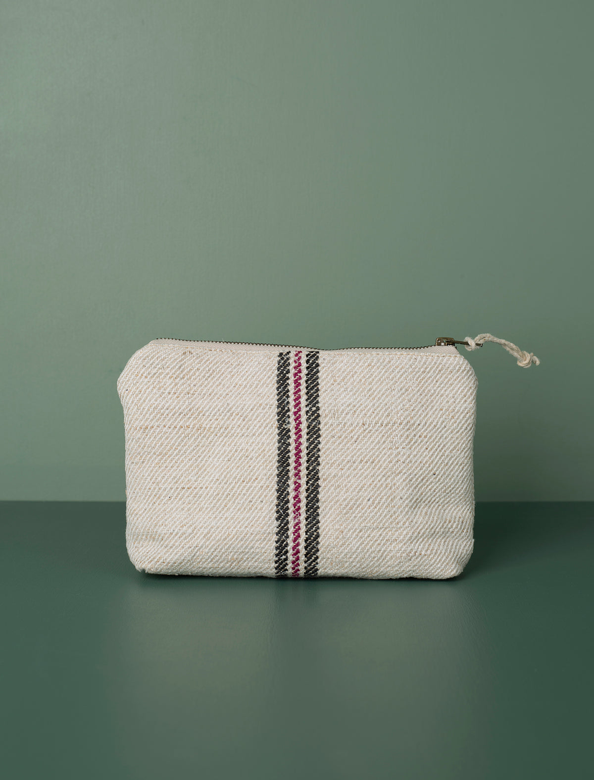 Grain Sack Workers Pouch // Black Burgundy