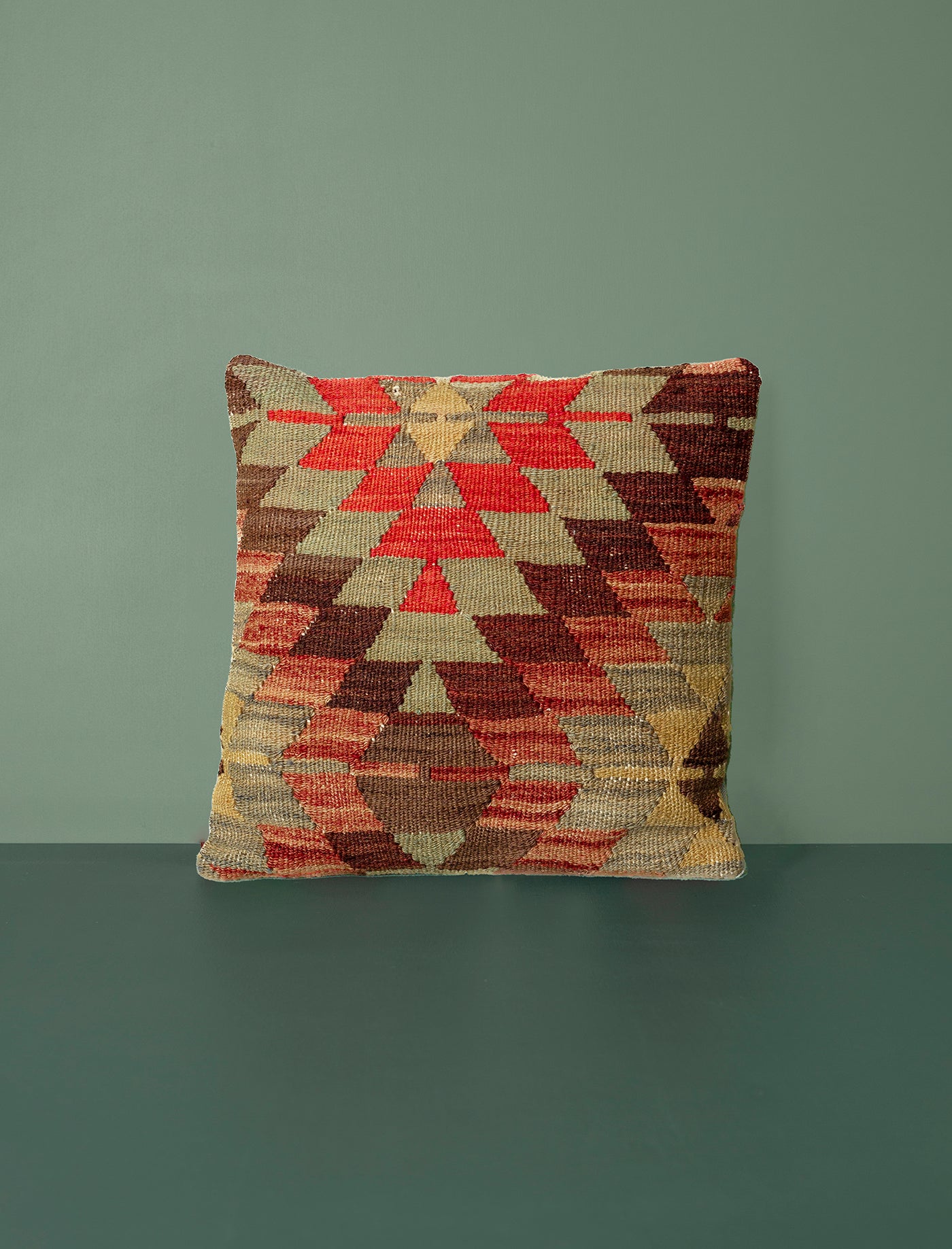 Vintage Kilim Cushion 40cm // Seven