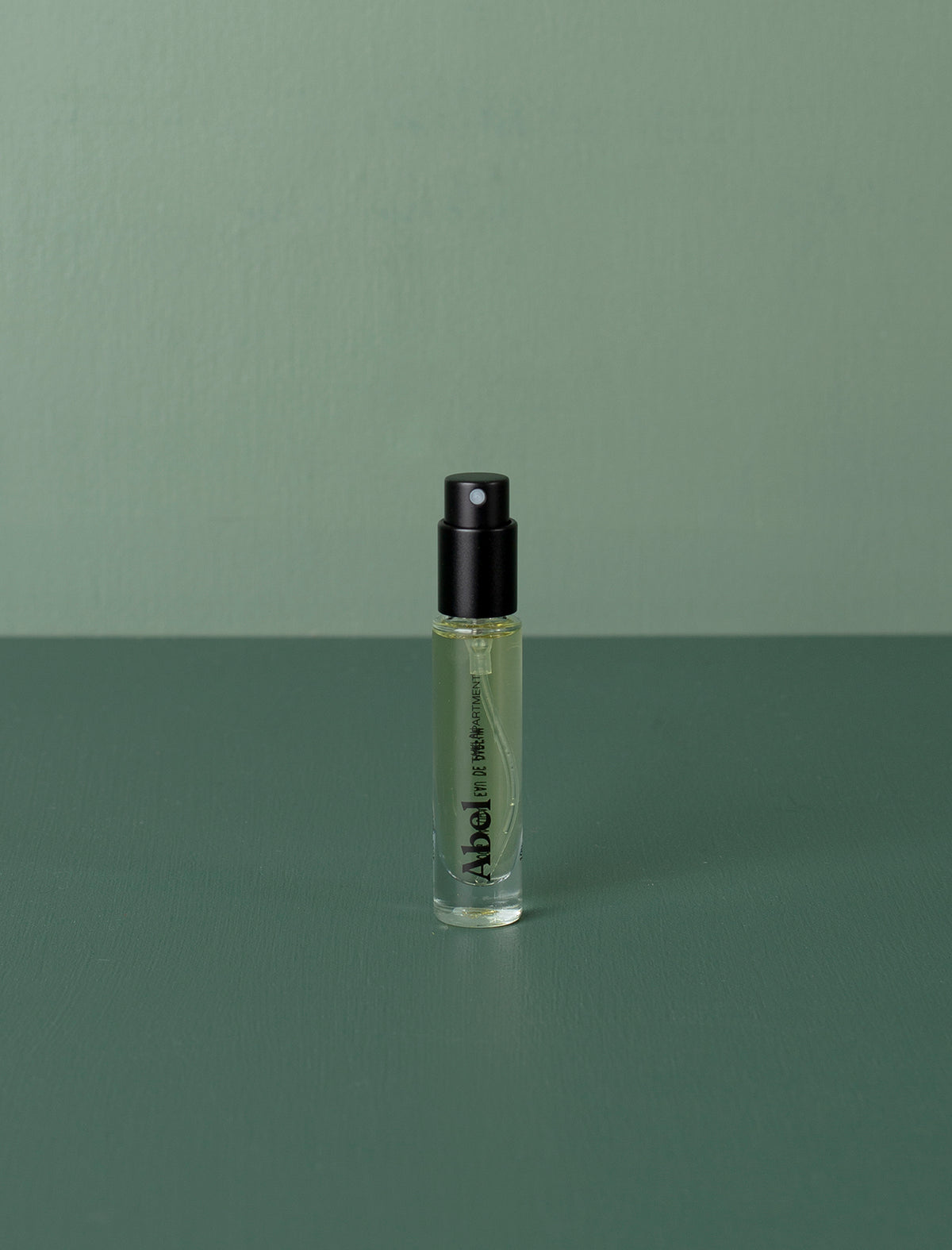 Eau de Parfum // The Apartment