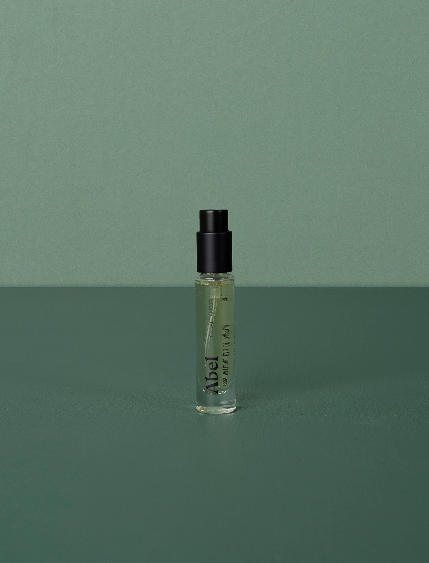 Eau de Parfum // Cobalt Amber