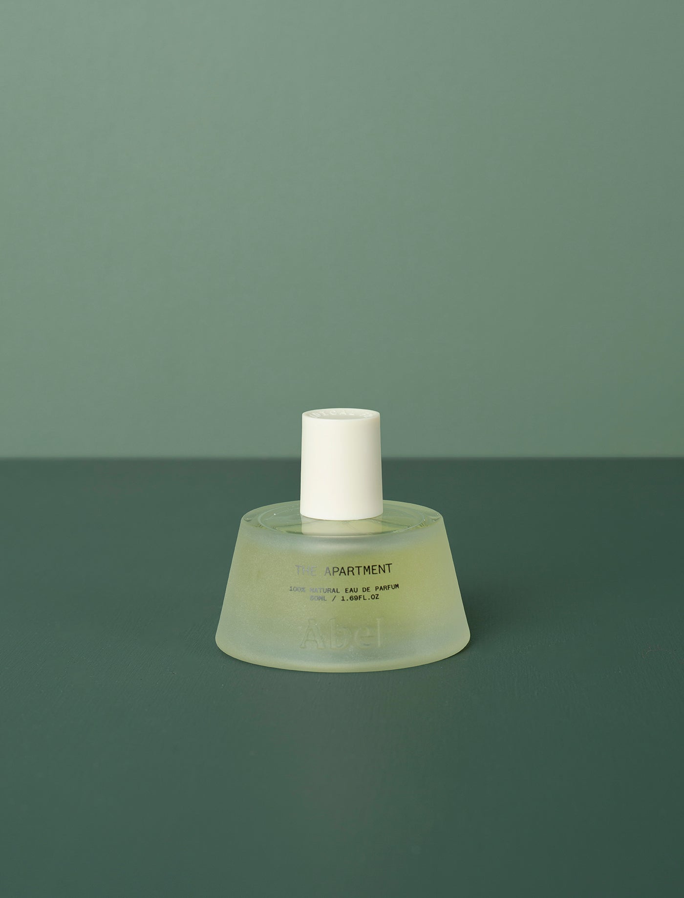 Eau de Parfum // The Apartment