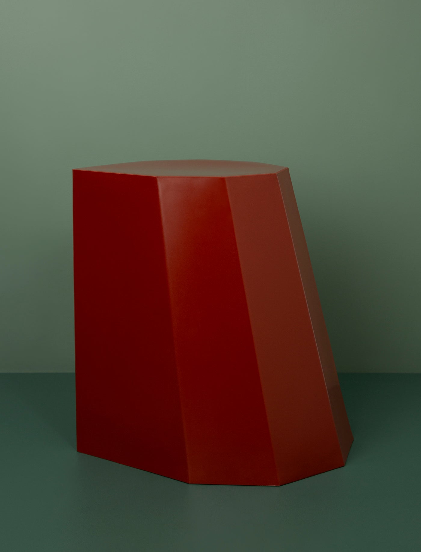 Arnold Circus Stools – everyday needs