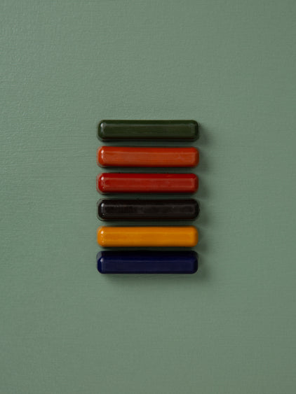 Beeswax Crayon Fingers