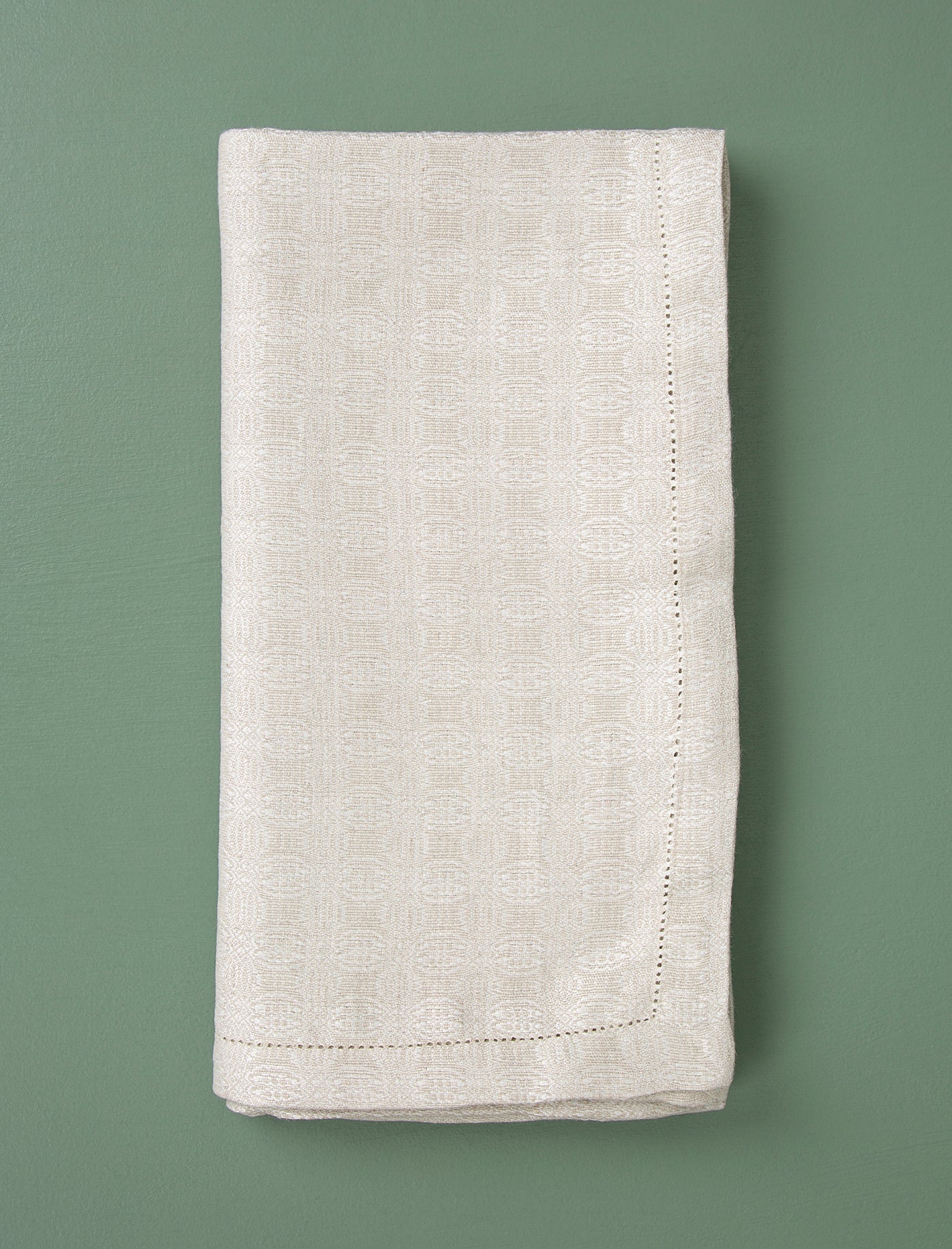 Cloverleaf Tablecloth // Natural