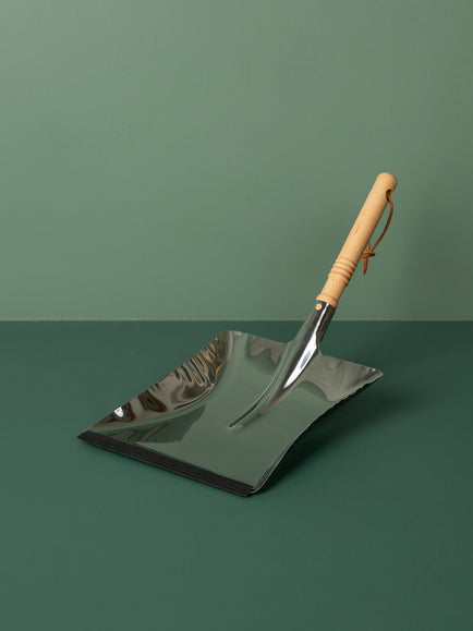 Dustpan // Stainless Steel