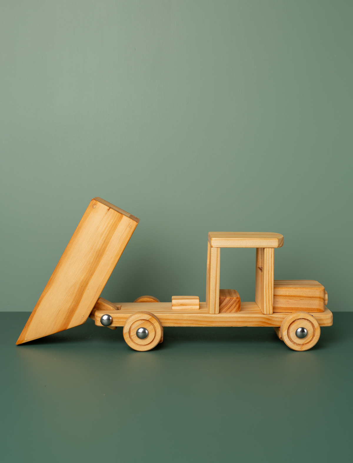 Wooden Tipper Truck
