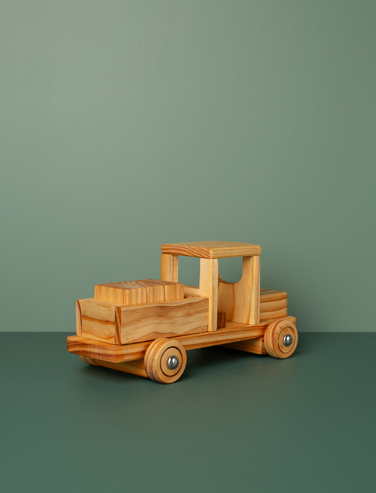 Wooden Truck With Blocks