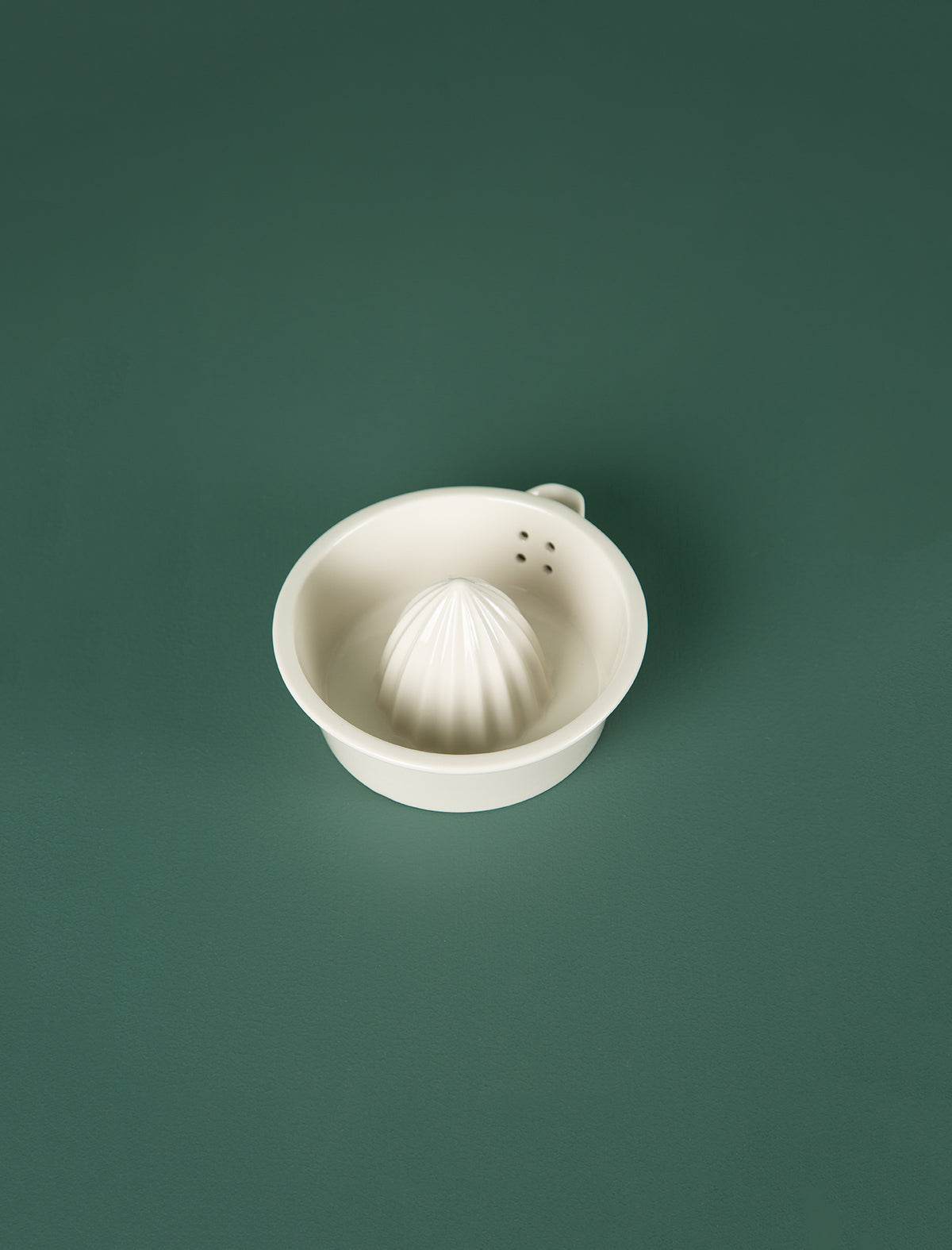 Taku Lemon Squeezer // White