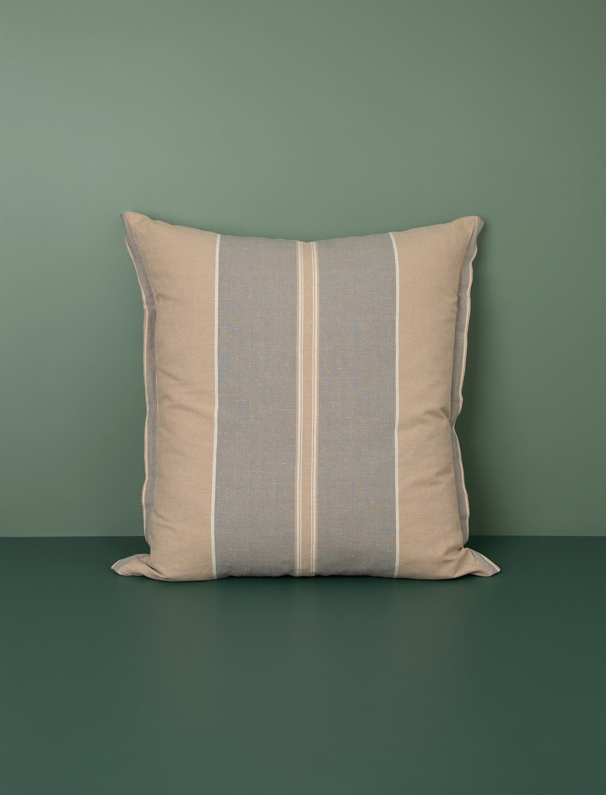 size-60cm-x-60cm