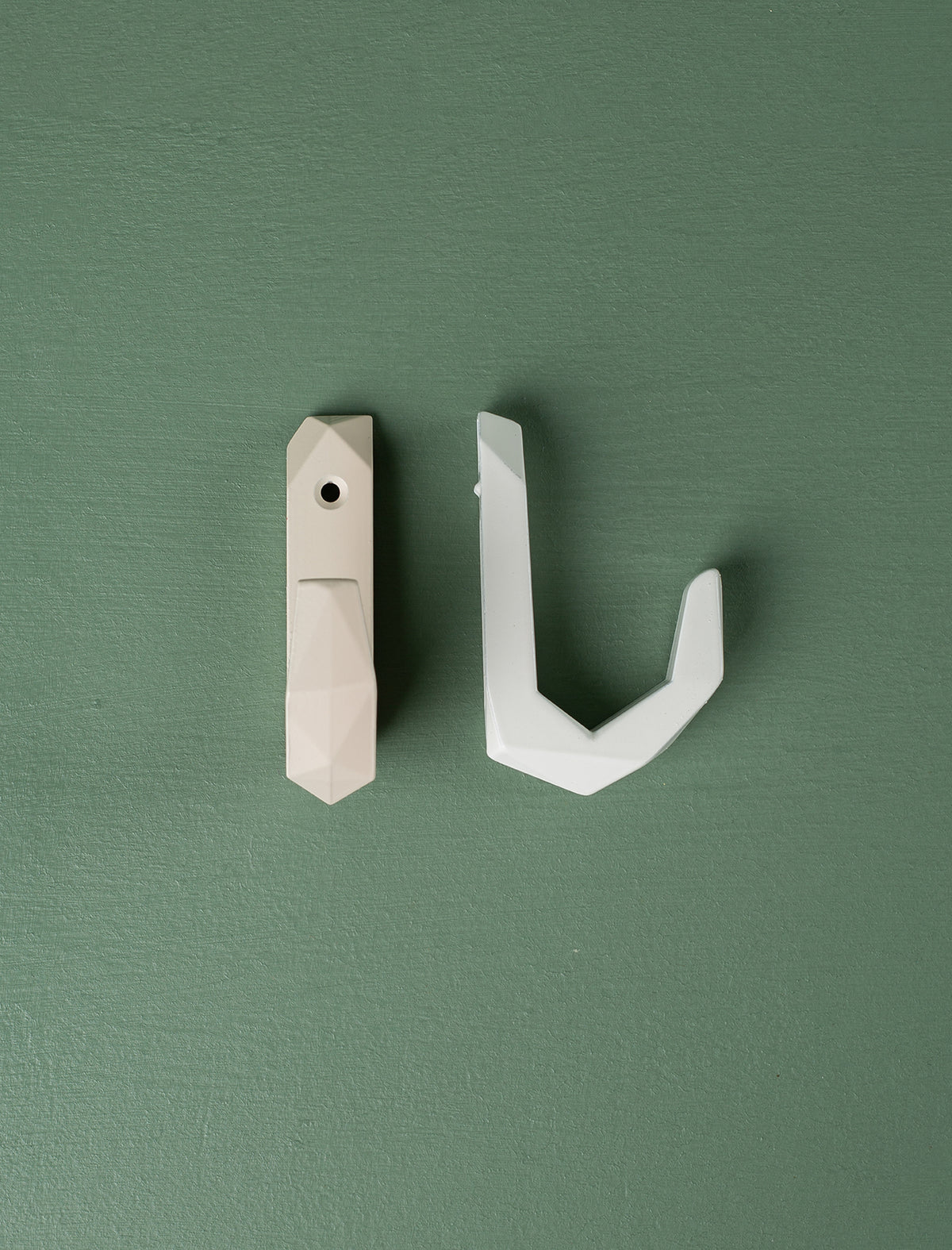 Hookalotti // White
