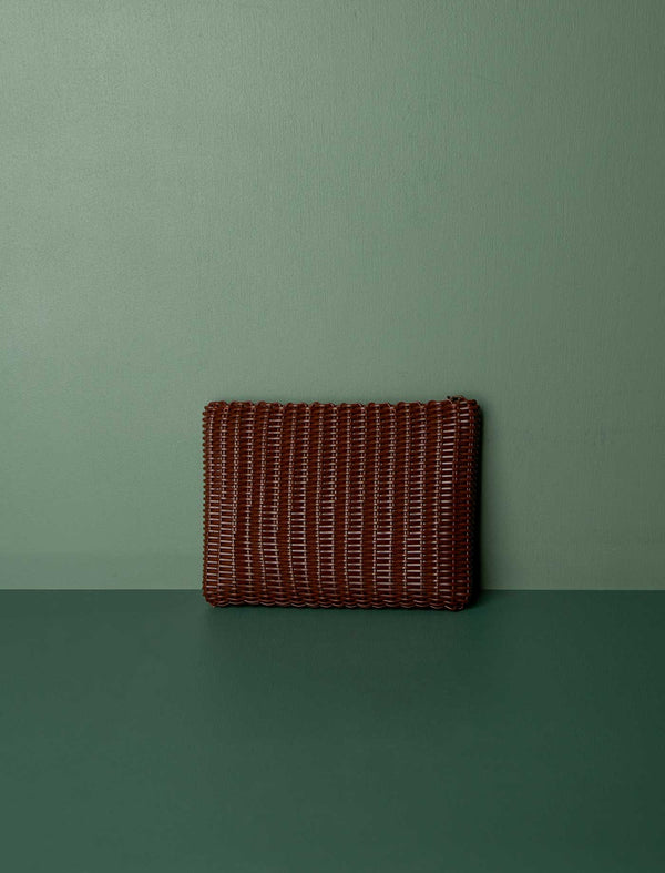 La Clutch // Chocolate