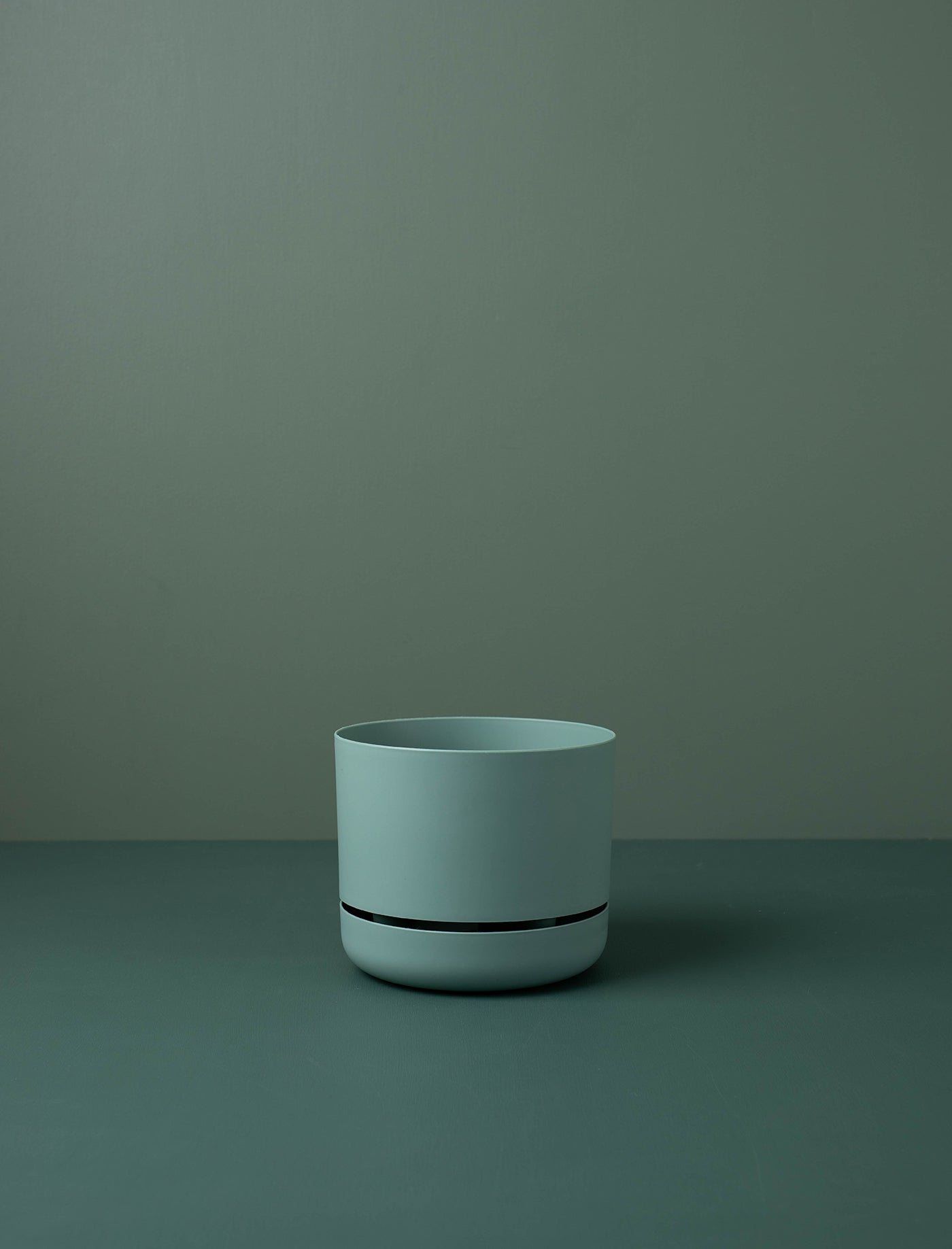 Self Watering Plant Pot // Cabinet Green