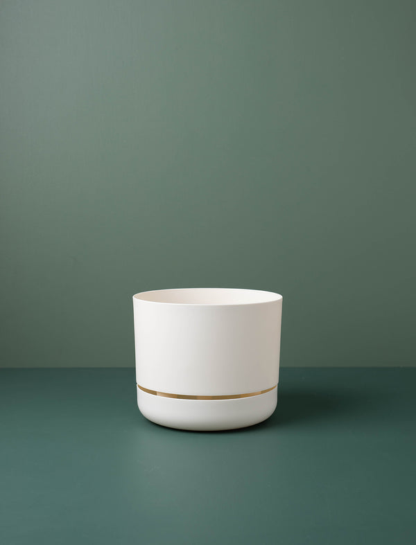 Self Watering Plant Pot // White Linen