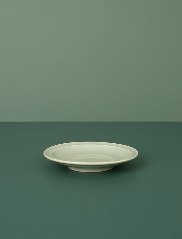 Saucer // Yellow