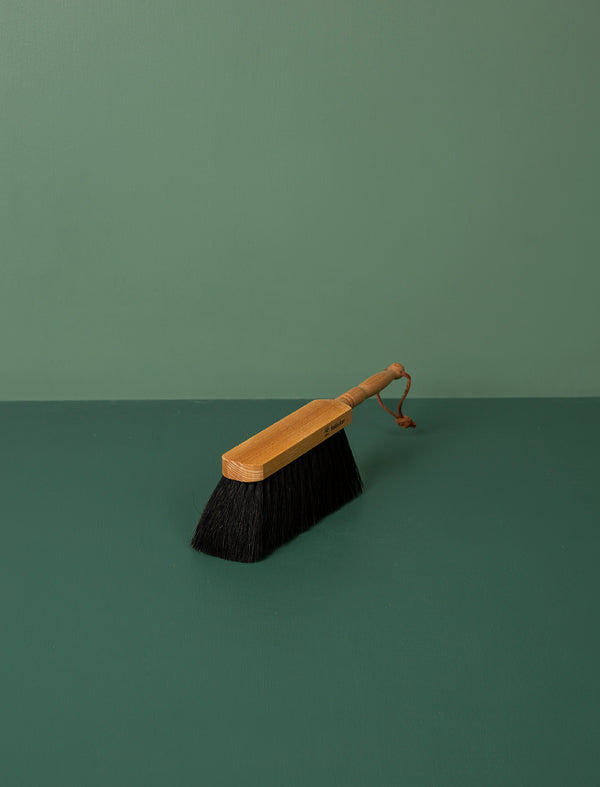 Classic Dustpan Hand Brush
