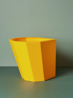 colour-yellow