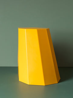 colour-yellow