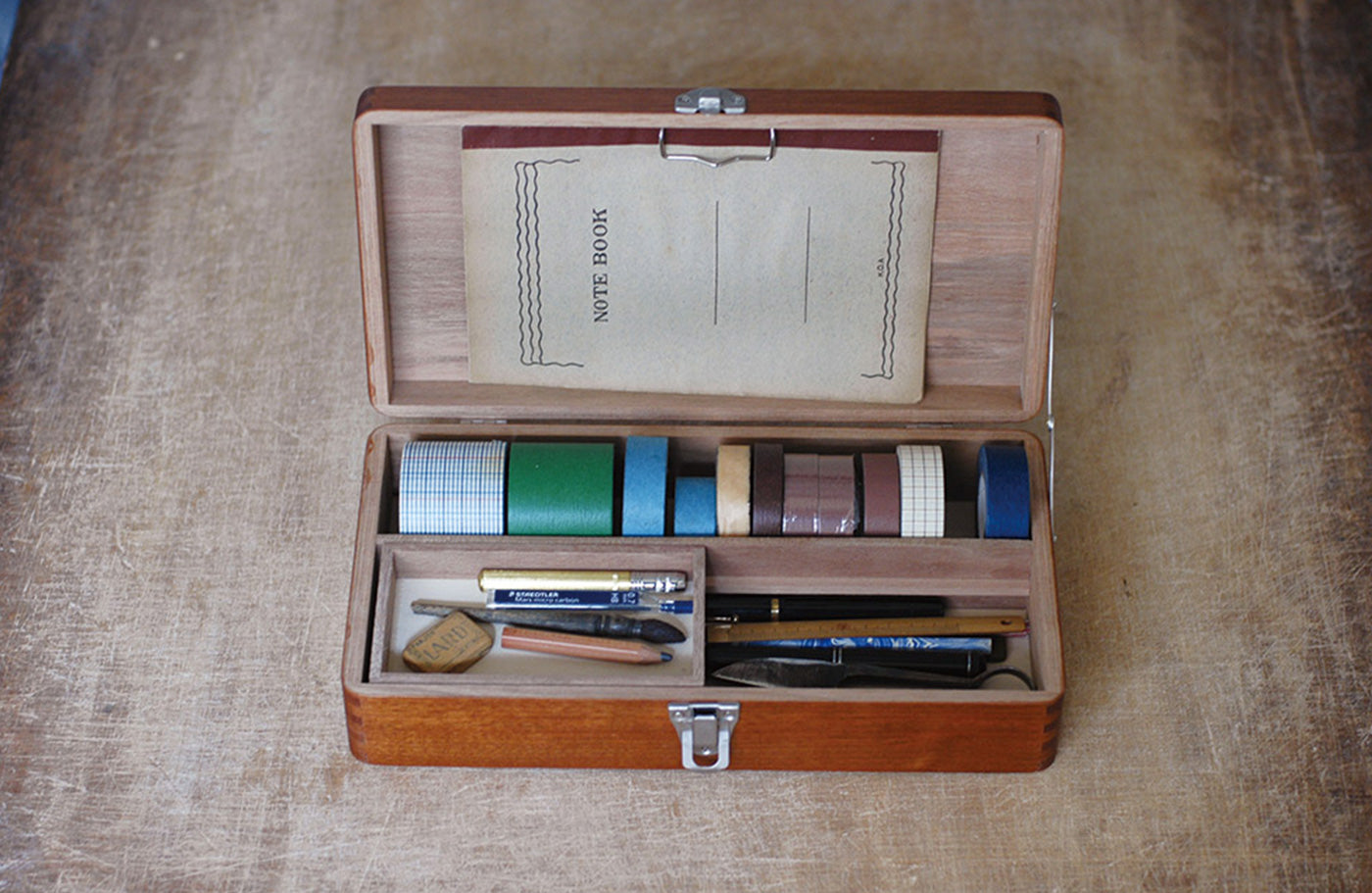 Wooden Toolbox // Medium