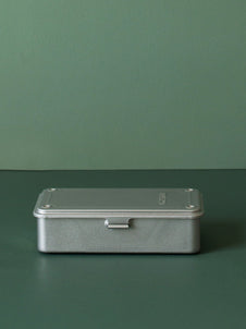colour-silver