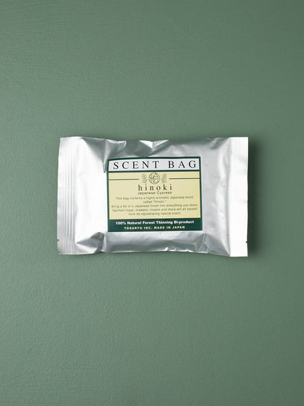 Draw Bag // Hinoki Flakes