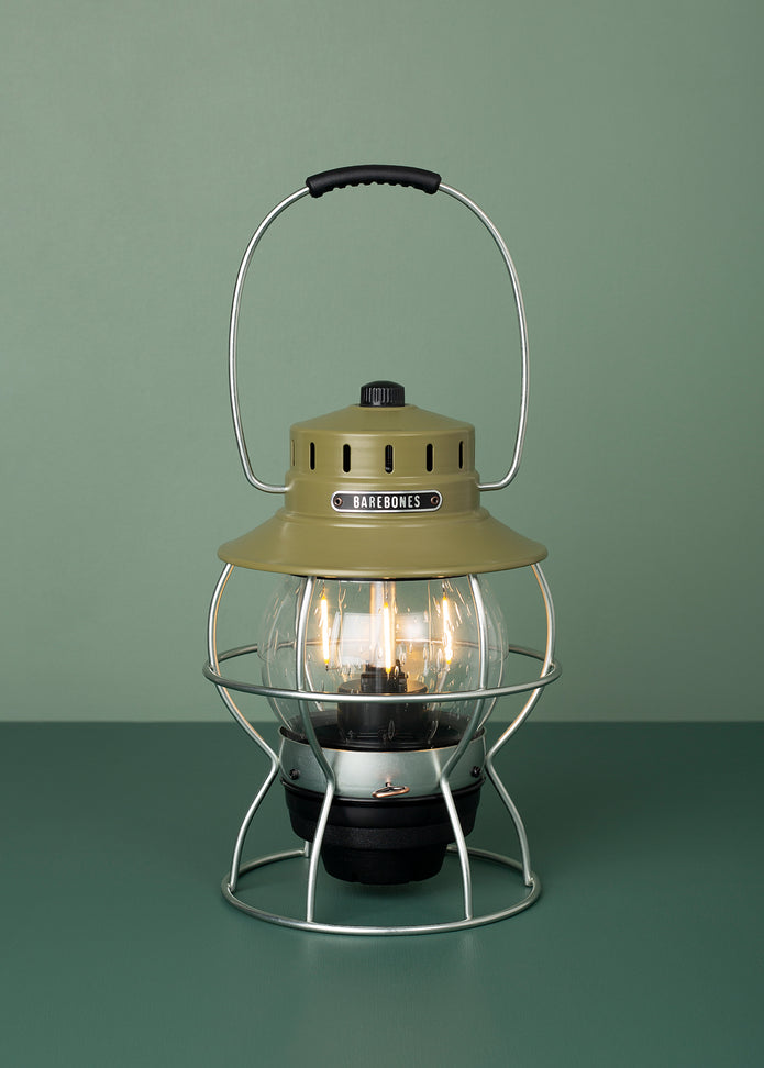 BAREBONES RAILROAD LANTERN オリーブグリーン railroad-lantern-olive-2-