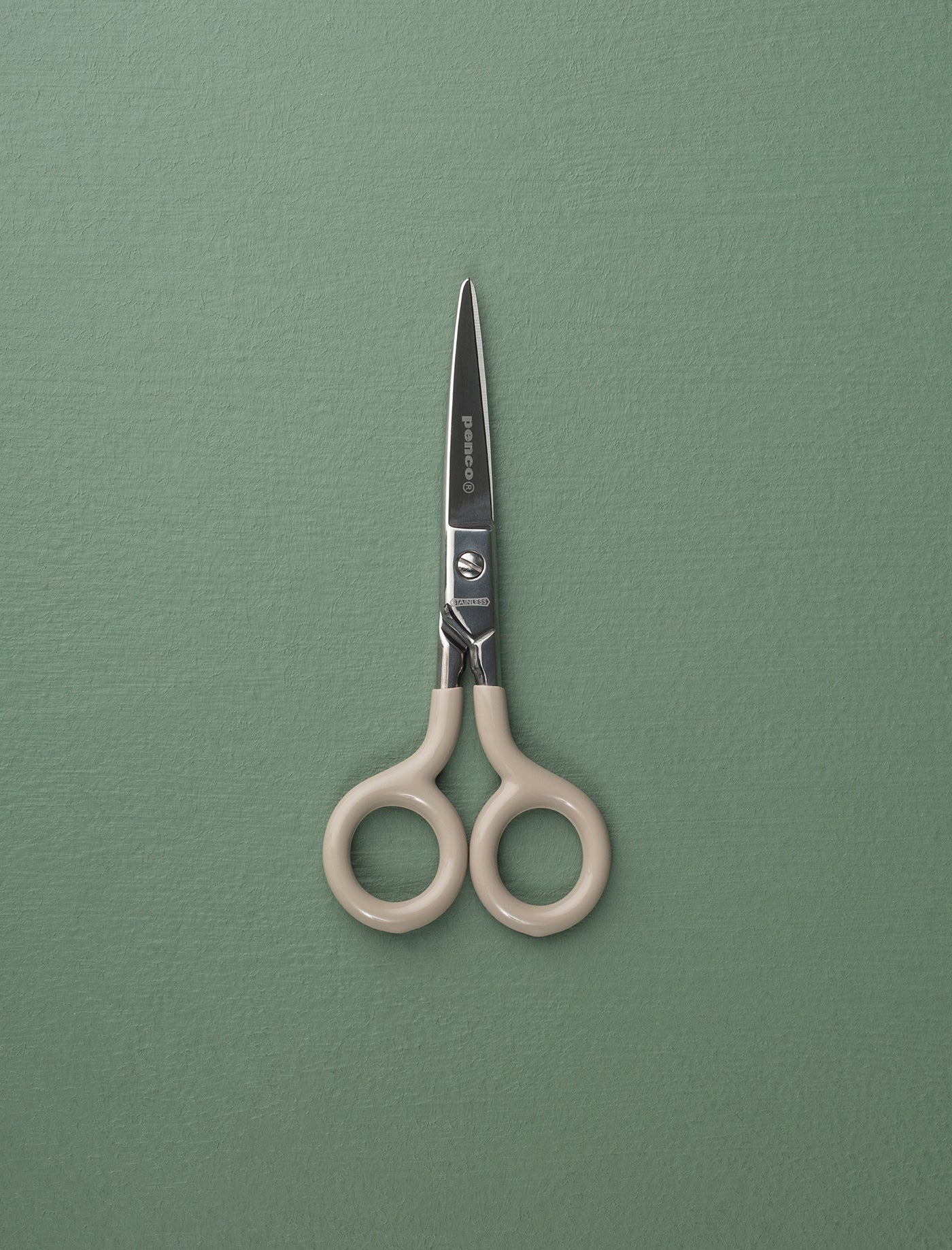Steel Scissors // Beige